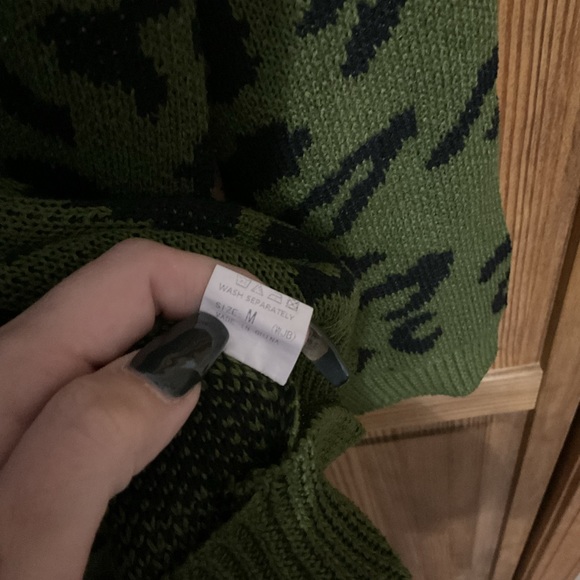Vestidos Green Cheetah Sweater - Picture 2 of 2